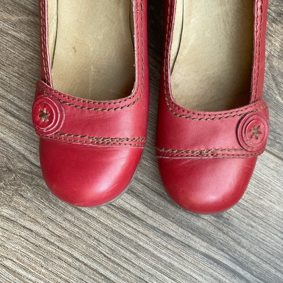 FLY LONDON Diana Wedge - Picture 4 of 10